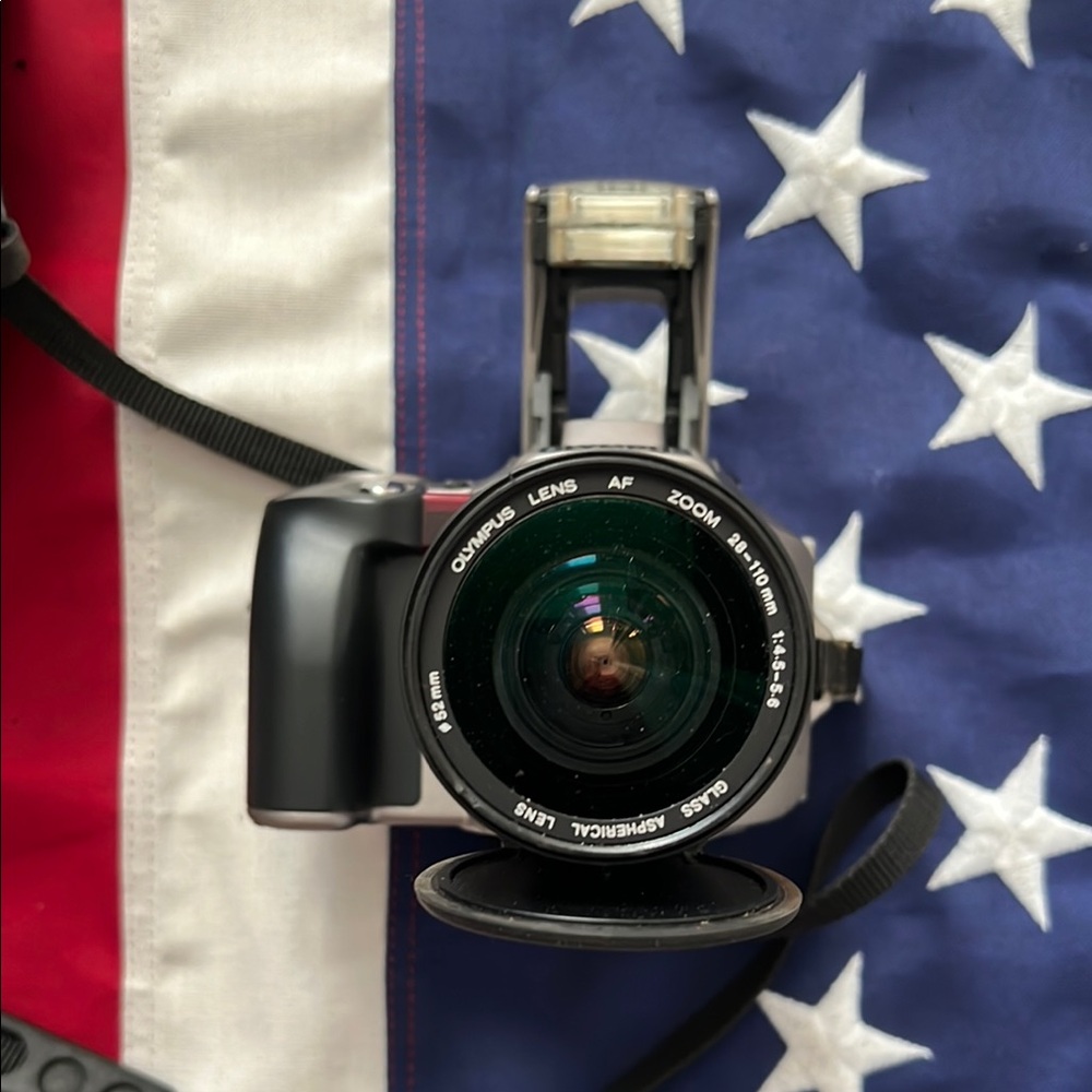 Olympus Camera with Black Case - Picture 5 of 15